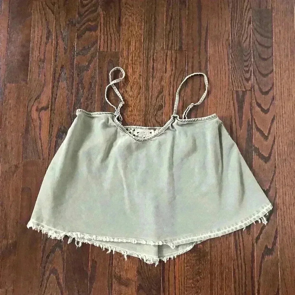 Free People Tops - Free People Women’s S Hunter/Army Green Spaghetti Straps Crop Top w/Fringe - EUC